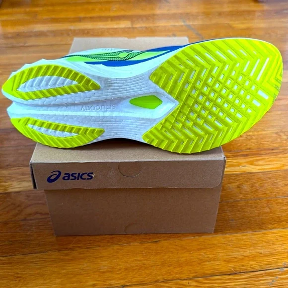 Saucony Endorphin Speed 4 Boston Edition - Picture 6 of 8